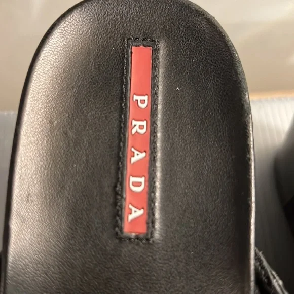 Prada ribbon patent platform sandal - Picture 7 of 10